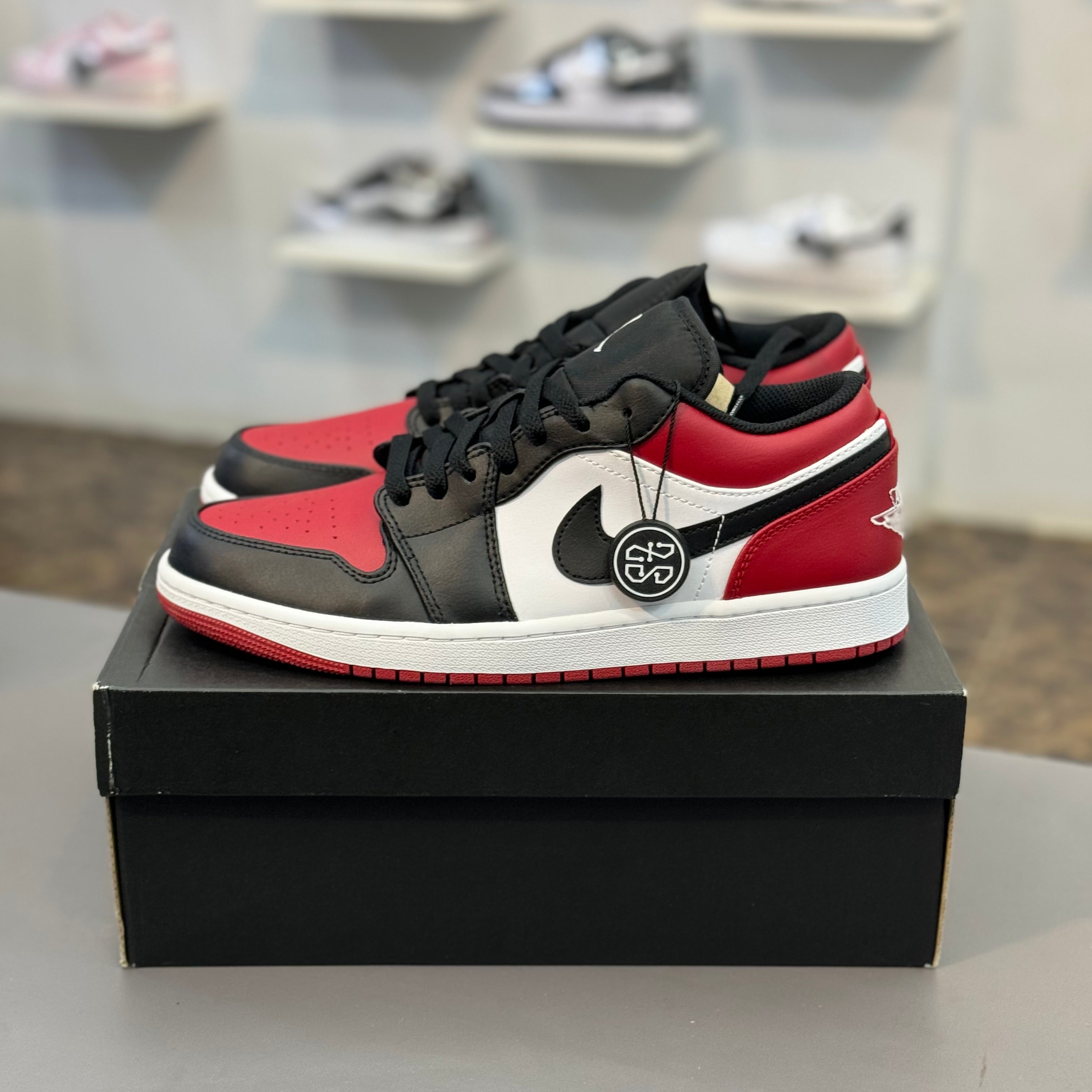 Bred toe clearance retail