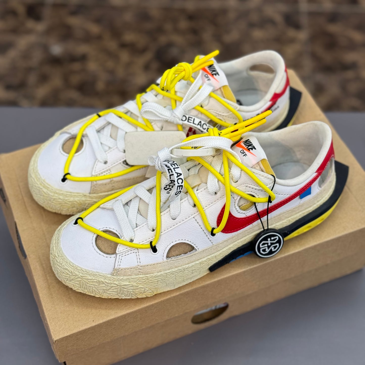 (Used:Condition 9.9/10) Nike Blazer Low Off-White University Red