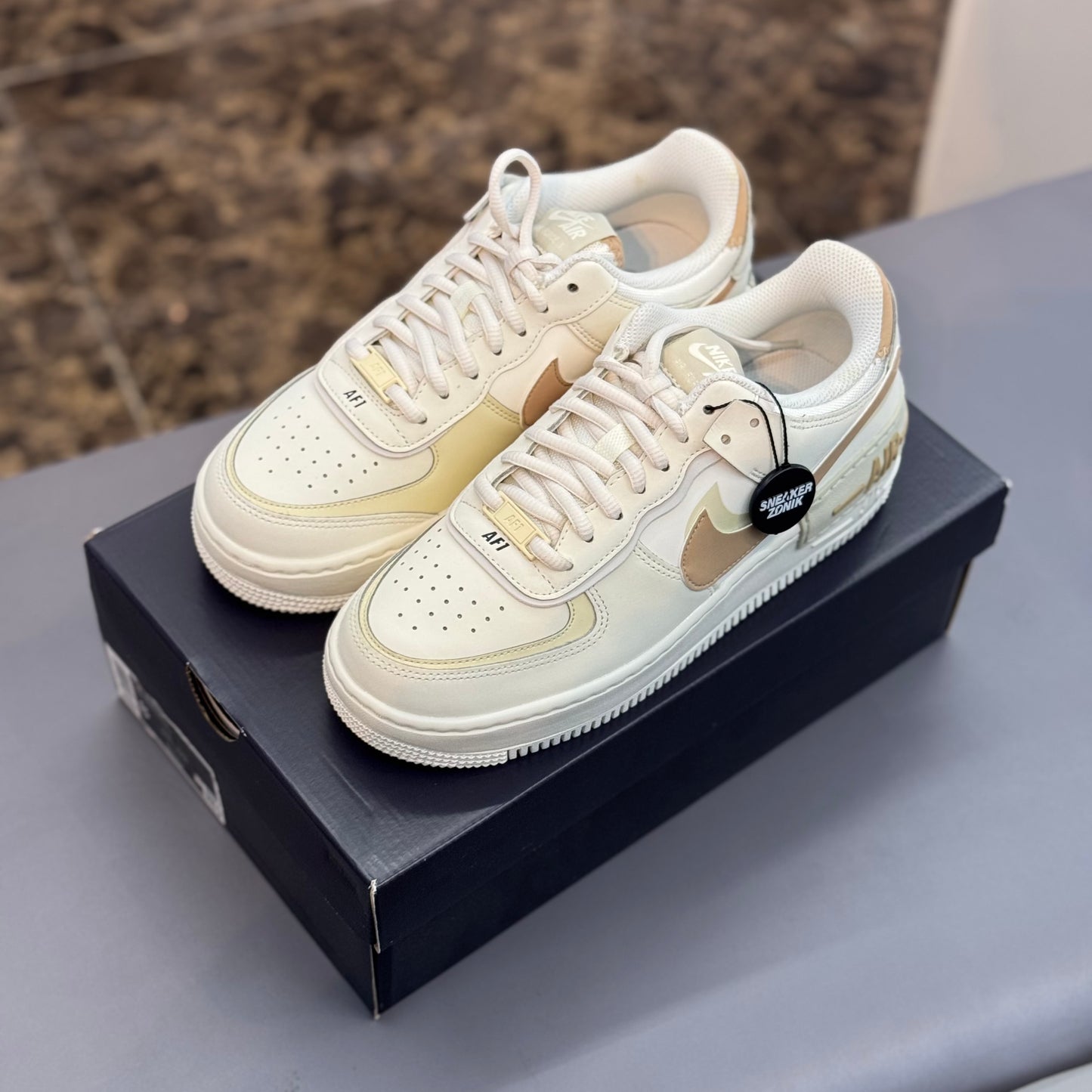 Nike Air Force 1 Shadow Sail Fossil Light Bone