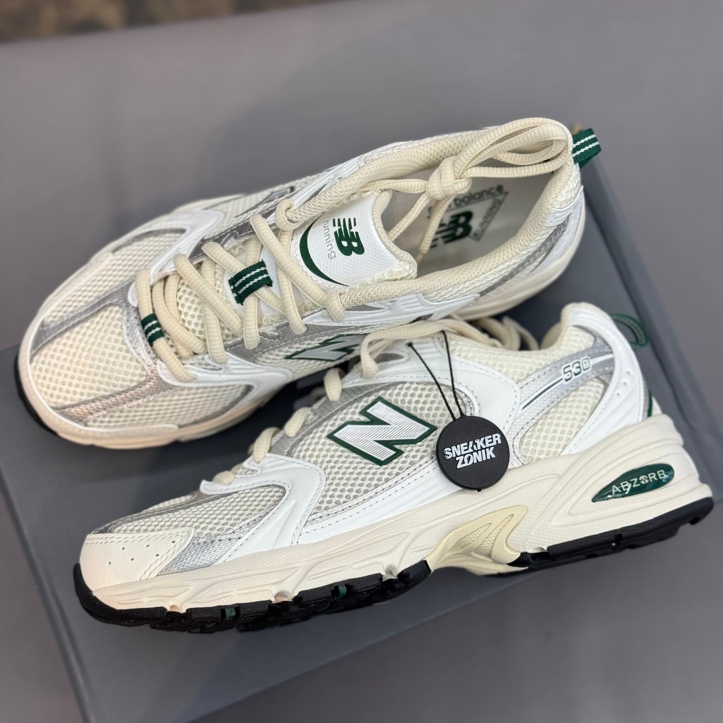 New Balance 530 Sea Salt Marsh Green