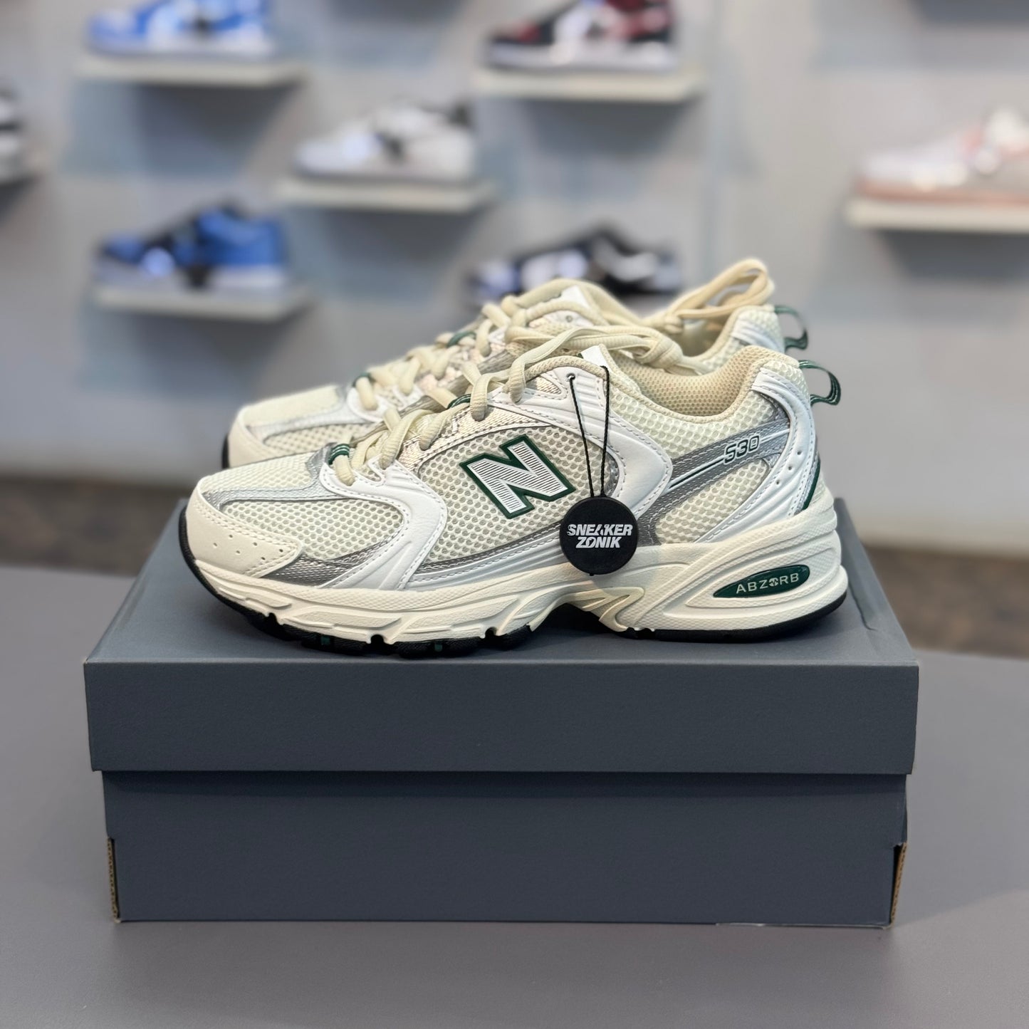 New Balance 530 Sea Salt Marsh Green